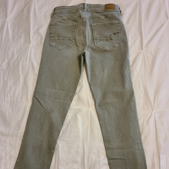 Jeans - Picture 2 of 3